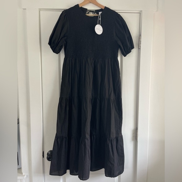 Petal + Pup Naurra Shirred Tiered Midi Dress - 10 - Picture 6 of 9